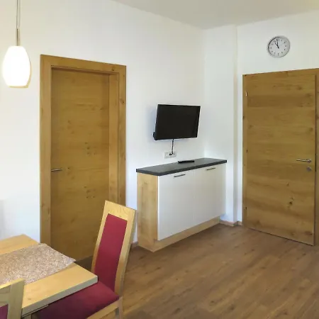 Lejlighed Anton-3 By Interhome